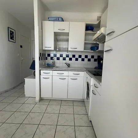 Le Bleuet - Emplacement Ideal - Face A La * Fleury (Aude)